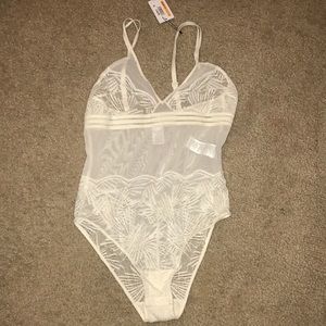 NEW WITH TAGS Calvin Klein body suit